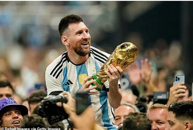 ai-la-vua-pha-luoi-world-cup-vi-dai-nhat-lich-su-a2